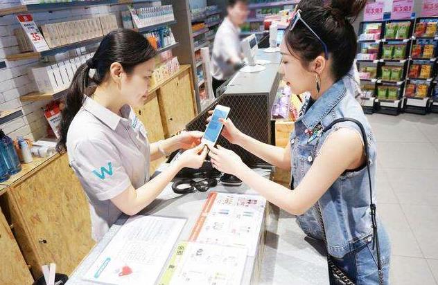 傳統導購式購物漸顯微勢 屈臣氏引入大數據營銷系統