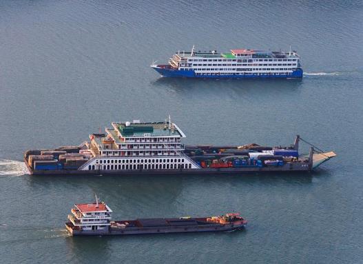 內(nèi)河運(yùn)輸 內(nèi)河運(yùn)輸